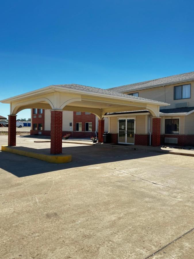 Designer Inn And Suites Toledo ภายนอก รูปภาพ